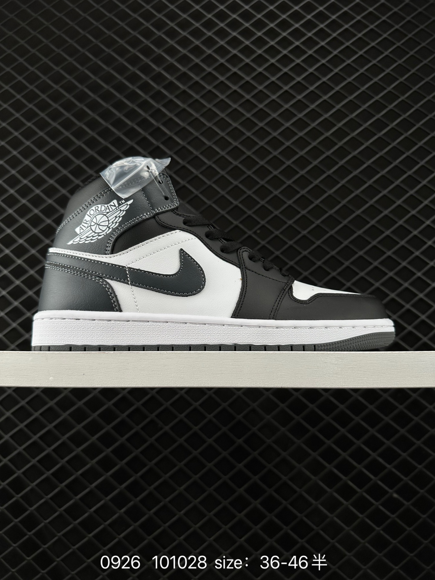 NIKE Air Jordan 1 Retro Mid”Reverse Black Toe“ TL BMXDAJ1